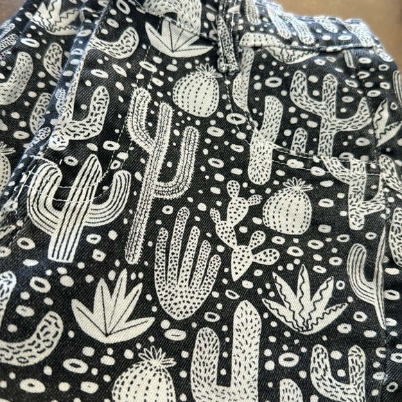 Desert Cactus Flare Jeans - Picture 4 of 4